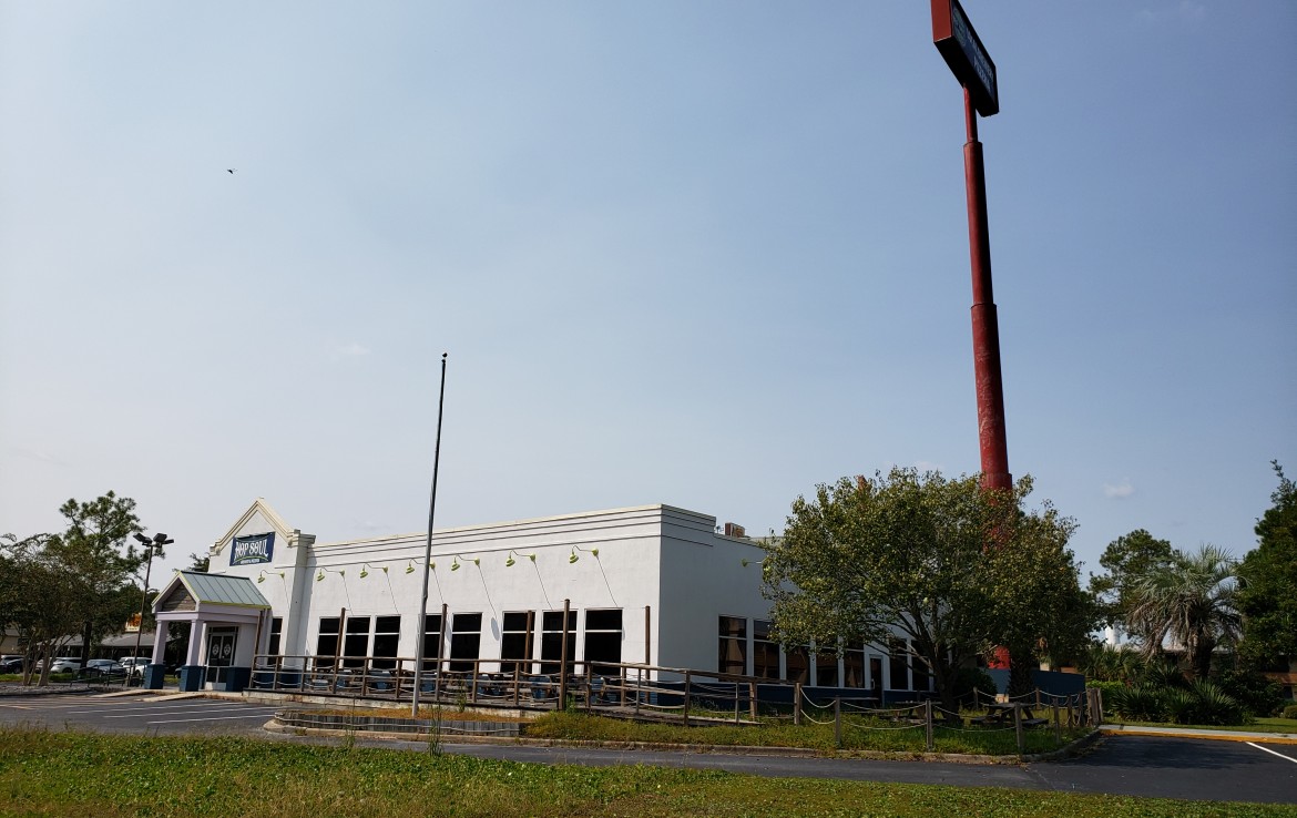 2nd Generation Restaurant XERA REALTY INC Jacksonville , Florida